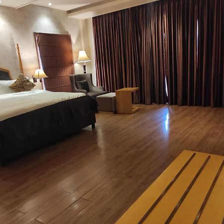 Regenta Resort Bharatpur, Fatehpur Sikri Road Buitenkant foto