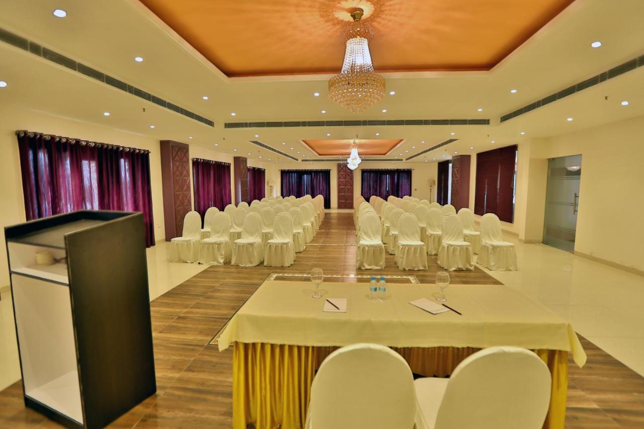 Regenta Resort Bharatpur, Fatehpur Sikri Road Buitenkant foto