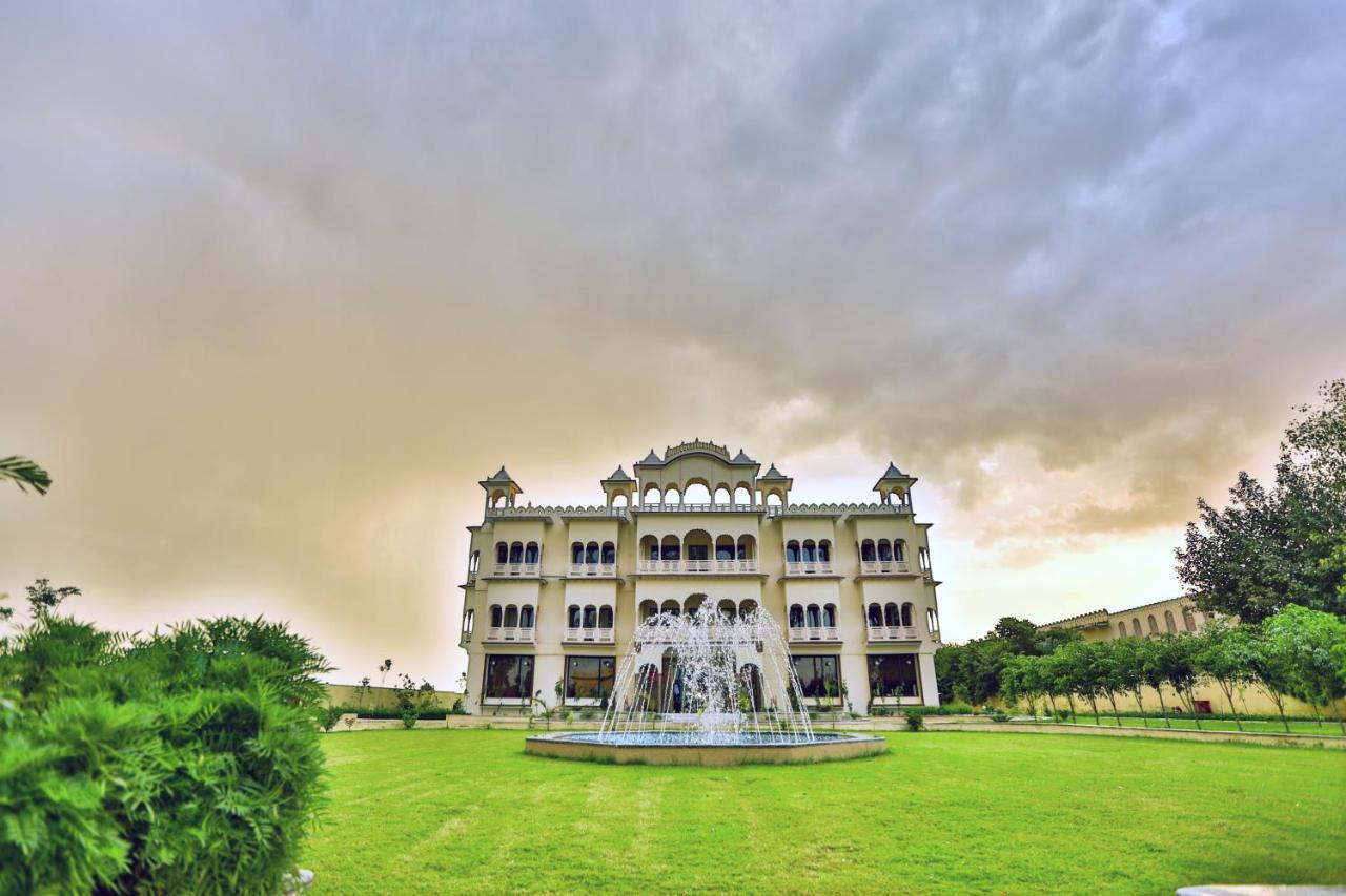 Regenta Resort Bharatpur, Fatehpur Sikri Road Buitenkant foto