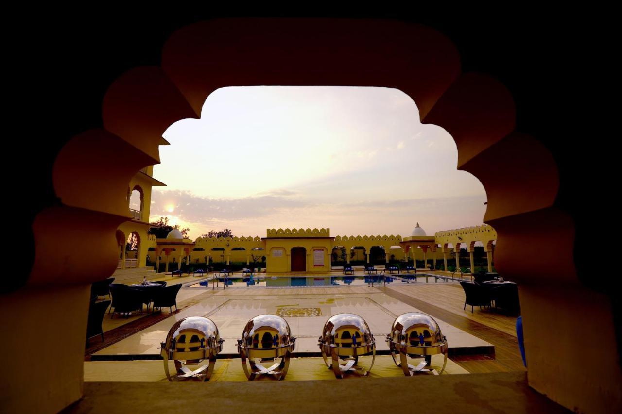 Regenta Resort Bharatpur, Fatehpur Sikri Road Buitenkant foto